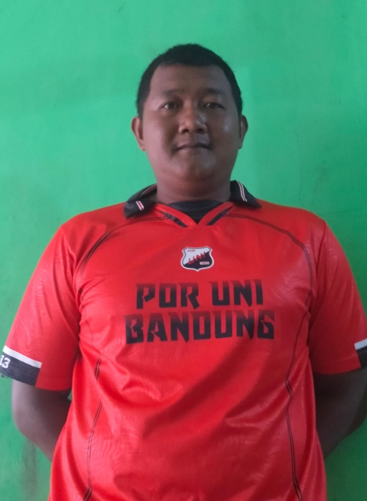 TOMI ISKANDAR